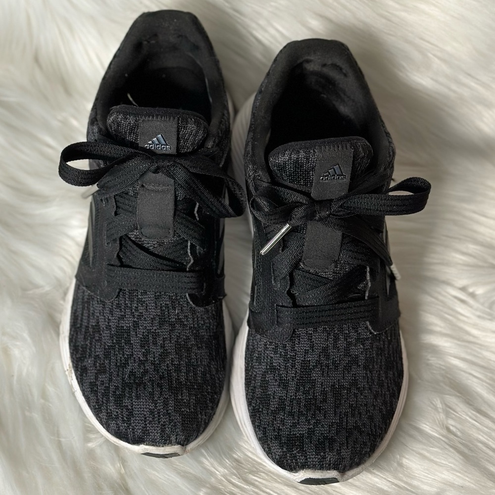 EUC Adidas Edge Lux Sneakers 🖤 - Picture 2 of 4
